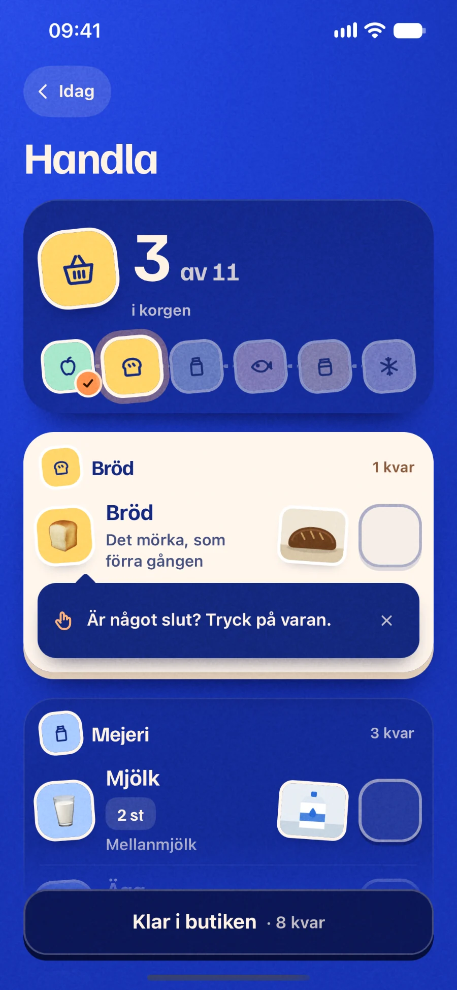 Inköpslistan i barnets telefon: tre av elva varor ligger i korgen, och varorna är sorterade efter avdelning.